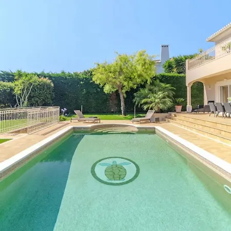 Beautifull Swimming Pool